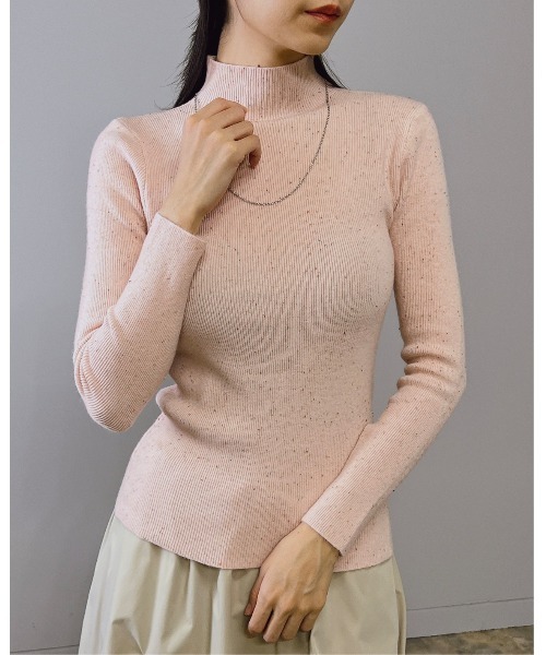 Doumoi（ドゥモエ）の「ハイネック　カラーネップ　ニットプルオーバー（Tシャツ/カットソー・レディース・ベージュ/ミント/イエロー/ホワイト/ピンク/グレー・FREE）」の6枚目の写真
