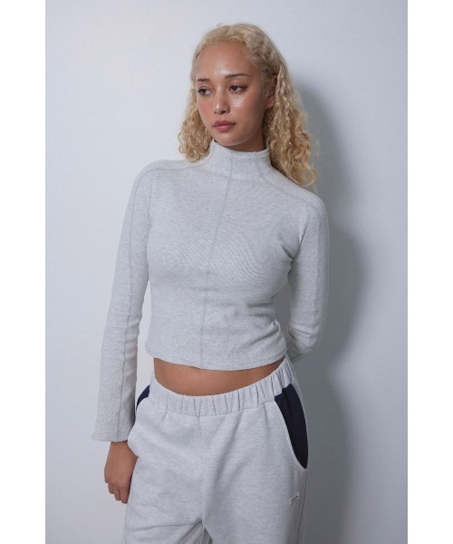 ALEXIA STAM（アリシアスタン）の「Wellness High Neck Rib Long Sleeve Tee /ハイネック長袖T（Tシャツ/カットソー・レディース・ブラック/グレー/ネイビー・FREE）」の3枚目の写真