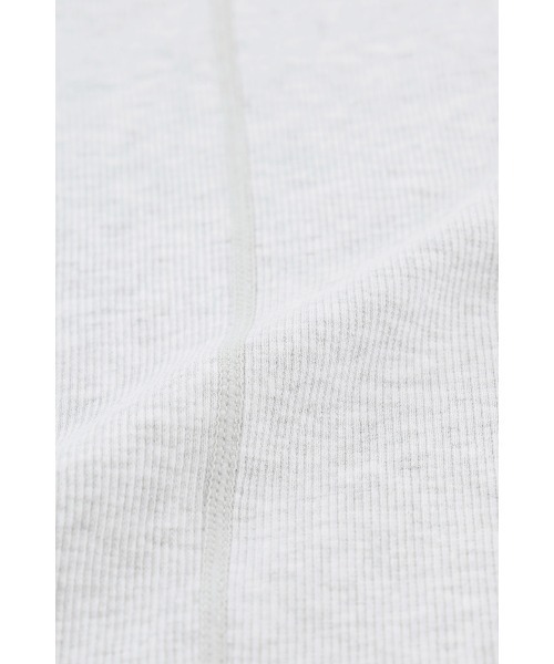 ALEXIA STAM（アリシアスタン）の「Wellness High Neck Rib Long Sleeve Tee /ハイネック長袖T（Tシャツ/カットソー・レディース・ブラック/グレー/ネイビー・FREE）」の13枚目の写真