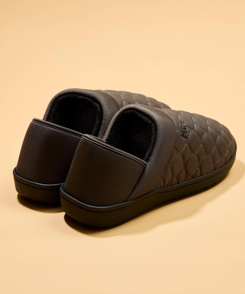 MEI（メイ）の「【 MEI / メイ 】メンズ2WAYモックシューズ ★アクリルチャーム付き★（スリッポン・メンズ・ブラック/ブラウン/グレー・S/M/L）」の11枚目の写真