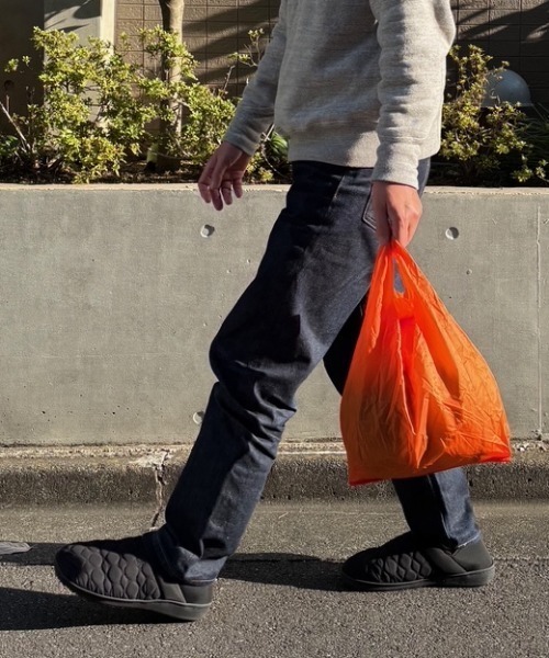 MEI（メイ）の「【 MEI / メイ 】メンズ2WAYモックシューズ ★アクリルチャーム付き★（スリッポン・メンズ・ブラック/ブラウン/グレー・S/M/L）」の17枚目の写真