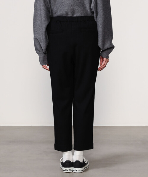 Morris & Sons（モリスアンドサンズ）の「MORRIS & SONS | ウールスムース イージーパンツ WOMEN（その他パンツ・レディース・チャコール/ライトグレー/ブラック/グレー・1/0）」の13枚目の写真