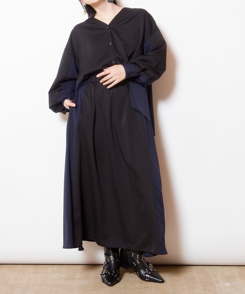 OSMOSIS(オズモーシス)の「バイカラーワンピース(ワンピース・レディース・ネイビー/カーキ/ブラック・ONE SIZE)」の22枚目の写真