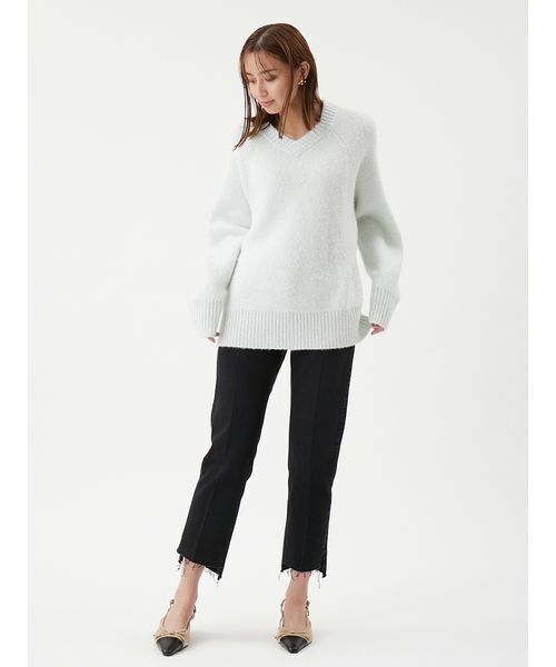 Mila Owen（ミラオーウェン）の「センタープレス裾段差デニムパンツ（デニムパンツ・レディース・ブルー/ライトブルー/ブラック・00/2/1/0）」の22枚目の写真