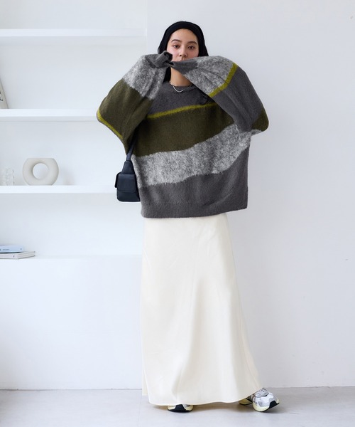 VIS（ビス）の「【WEB限定】グラデーションインターシャ起毛ニット（ニット/セーター・レディース・キナリ/チャコールグレー・FREE）」の6枚目の写真