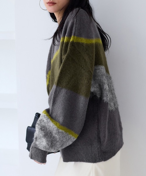 VIS（ビス）の「【WEB限定】グラデーションインターシャ起毛ニット（ニット/セーター・レディース・キナリ/チャコールグレー・FREE）」の5枚目の写真