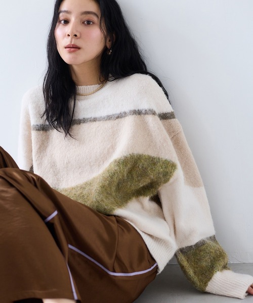 VIS（ビス）の「【WEB限定】グラデーションインターシャ起毛ニット（ニット/セーター・レディース・キナリ/チャコールグレー・FREE）」の11枚目の写真