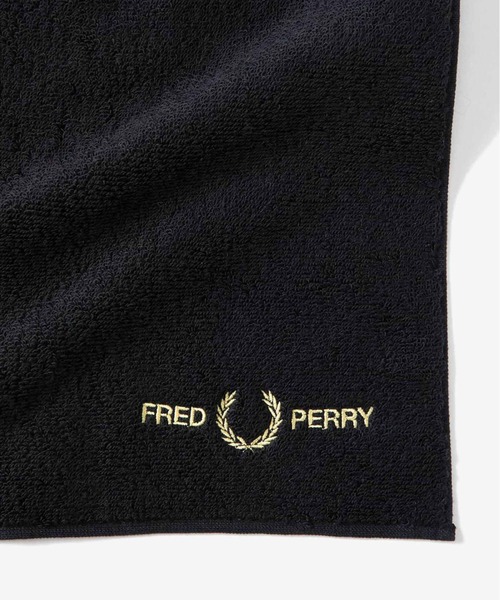 FRED PERRY（フレッドペリー）の「ZOZO限定ギフトセット／フレッドペリーマフラー＆タオルハンカチセット（マフラー・メンズ・ベージュ/ネイビー・ONE SIZE）」の15枚目の写真