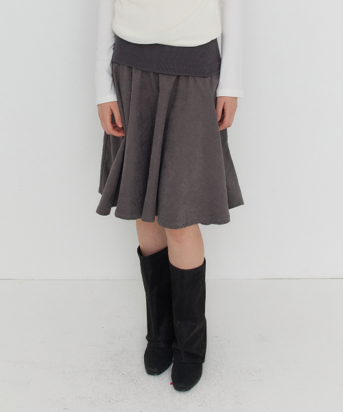 DEARSTALKER(ディアストーカー)の「CECIL SWAY FLARED SKIRT - CHARCOAL(スカート・レディース・その他・FREE/BLACK)」の1枚目の写真