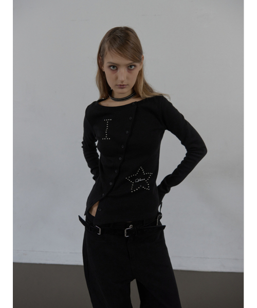 SETUP-EXE(セットアップイーエックスイー)の「STAR BUTTON TOP / BLACK(Tシャツ/カットソー・レディース・その他・OS)」の5枚目の写真