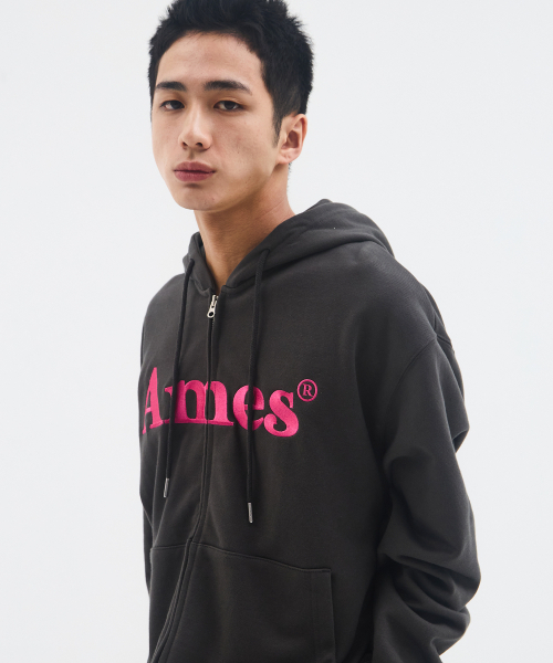 AMESWORLDWIDE（アメスワールドワイド）の「BASIC LOGO HOODIE ZIP UP CHARCOAL（パーカー・メンズ・その他・SMALL/MEDIUM/LARGE）」の6枚目の写真