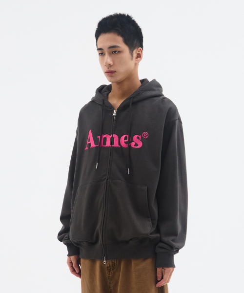 AMESWORLDWIDE（アメスワールドワイド）の「BASIC LOGO HOODIE ZIP UP CHARCOAL（パーカー・メンズ・その他・SMALL/MEDIUM/LARGE）」の10枚目の写真