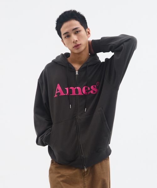 AMESWORLDWIDE（アメスワールドワイド）の「BASIC LOGO HOODIE ZIP UP CHARCOAL（パーカー・メンズ・その他・SMALL/MEDIUM/LARGE）」の12枚目の写真