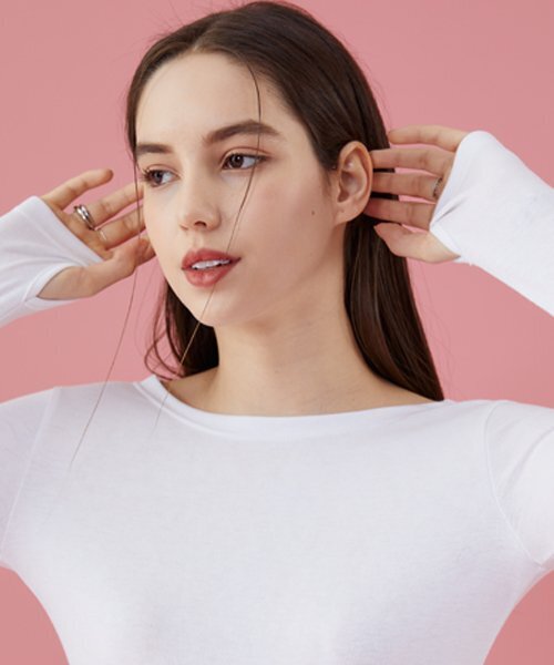 KOLEAT（コレット）の「[ウォーマーver.] スリムデイリーラウンドネックウォーマー長袖Tシャツ [ホワイト] インナーバージョン（Tシャツ/カットソー・レディース・その他・FREE）」の3枚目の写真