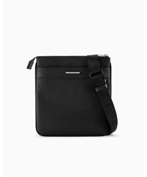 ARMANI EXCHANGE（アルマーニエクスチェンジ）の「【A|X アルマーニ エクスチェンジ】AXロゴ フラットショルダーバッグ（ショルダーバッグ・メンズ・ブラック・FREE）」の2枚目の写真