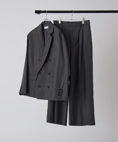 Lui's(ルイス)の「【Neucon】PINSTRIPE 2TUCK WIDE SLACKS / ピンストライプ2タックワイドスラックス / セットアップ対応(スラックス・メンズ・チャコールグレー/ブラック・1/2)」の18枚目の写真