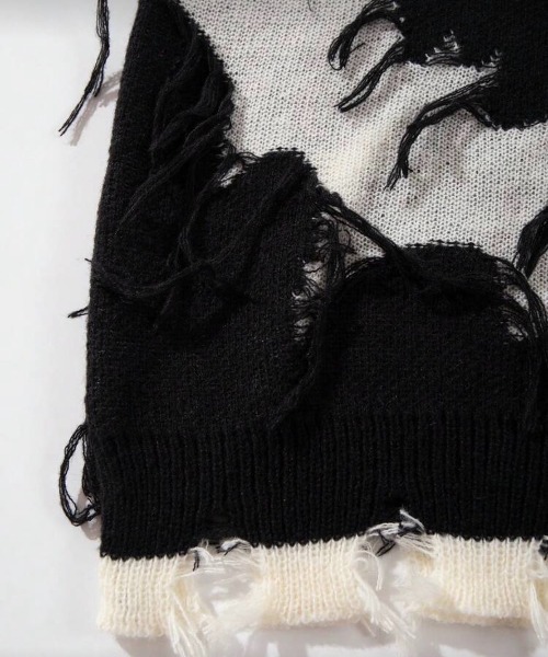 VIBGYOR（ヴィブジョー）の「【IZU】 ルーズダメージニットセーター（ニット/セーター・メンズ・ブラック・FREE）」の11枚目の写真