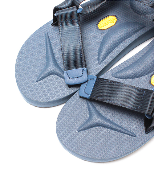 Ray BEAMS（レイビームス）の「◇SUICOKE×Ray BEAMS / 別注 DEPA（サンダル・レディース・ホワイト/ネイビー・6/7/5）」の3枚目の写真