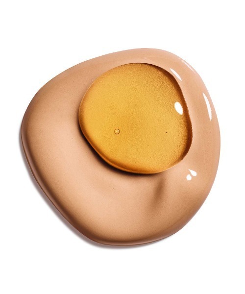 CLARINS（クラランス）の「ダブル セーラム ファンデーション（ファンデーション・レディース・L1C/L3N/L2W/L4N/L5N/L6W・FREE）」の17枚目の写真