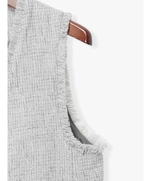 Te chichi（テチチ）の「【セレモニーアイテム】ツイードVネックジレ（ベスト・レディース・グレー・F）」の17枚目の写真