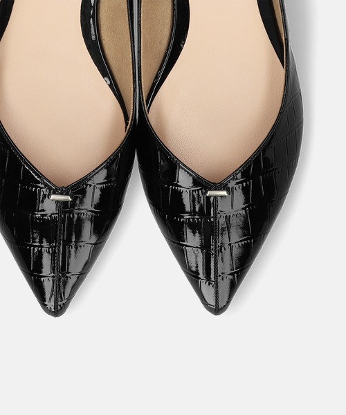 MAMIAN（マミアン）の「メタルパーツ フラットシューズ（パンプス・レディース・ホワイト/ブラック/ブラック系その他・24.5cm/24.0cm/23.5cm/23.0cm/22.5cm/25.0cm）」の17枚目の写真