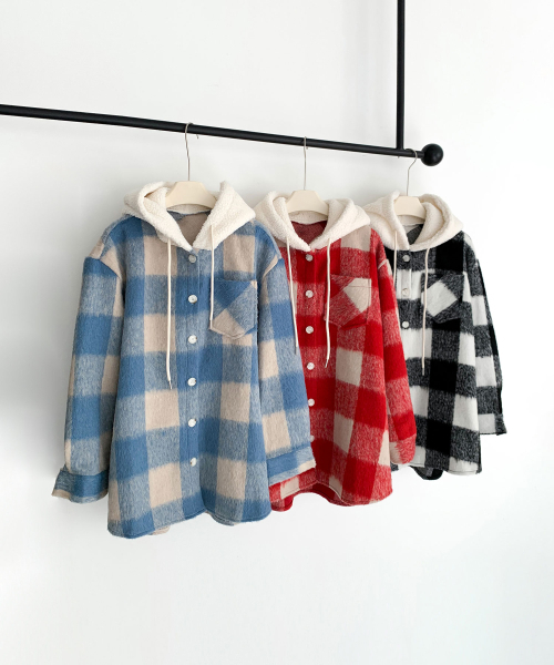 VASCARA(バスカラ)の「Overfit Check Hooded Shirt (3colors)(シャツ/ブラウス・レディース・スカイブルー/ブラック/レッド・FREE)」の6枚目の写真
