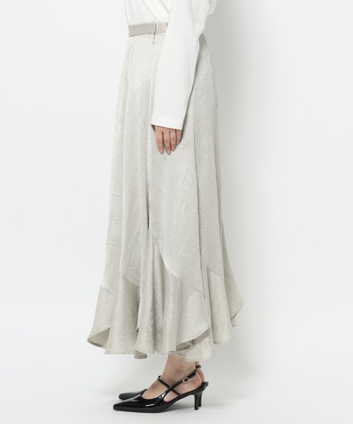 mysty woman（ミスティウーマン）の「エスカルゴマーメイドスカート7 665826（スカート・レディース・ブラック/アイボリー/グレー・FREE）」の17枚目の写真