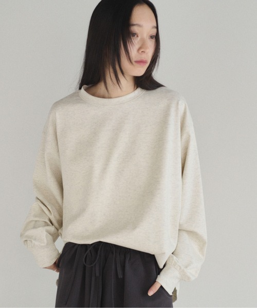 SOYEN(ソイエン)の「バックテールオーバーサイズロングスリーブTシャツ/セットアップ可(Tシャツ/カットソー・レディース・オートミール/チャコール・F)」の1枚目の写真