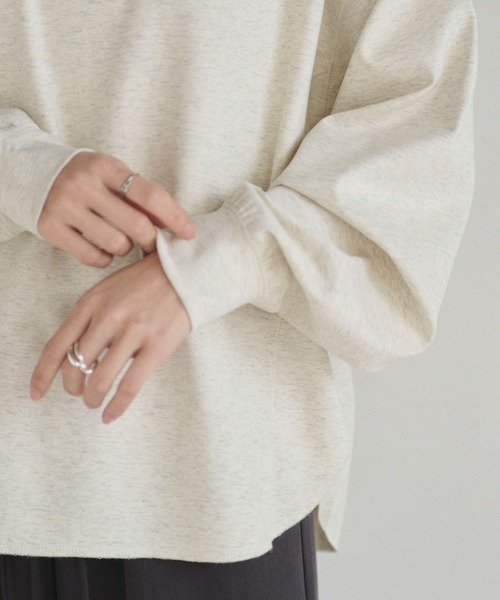 SOYEN(ソイエン)の「バックテールオーバーサイズロングスリーブTシャツ/セットアップ可(Tシャツ/カットソー・レディース・オートミール/チャコール・F)」の11枚目の写真