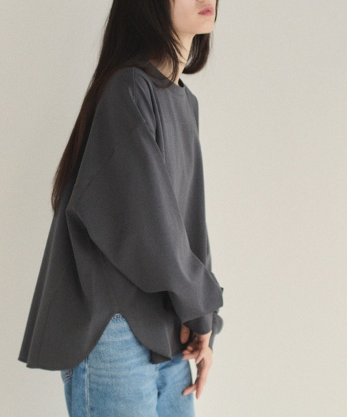 SOYEN(ソイエン)の「バックテールオーバーサイズロングスリーブTシャツ/セットアップ可(Tシャツ/カットソー・レディース・オートミール/チャコール・F)」の3枚目の写真