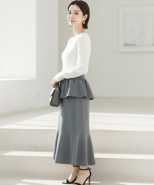 Cinderella(シンデレラ)の「トップス ニット レディース 春 秋 冬 カジュアル 長袖 リブニット Vネック ゆったり おしゃれ かわいい オフィスカジュアル 無地 シンプル 縦ストライプ きれいめ 上品 フリーサイズ ミドル丈 シンプル リブ 女性 大人 綿100% 柔らかい ふんわり 痛くない(ニット/セーター・レディース・イエロー/ブラック/オフホワイト・FREE)」の6枚目の写真