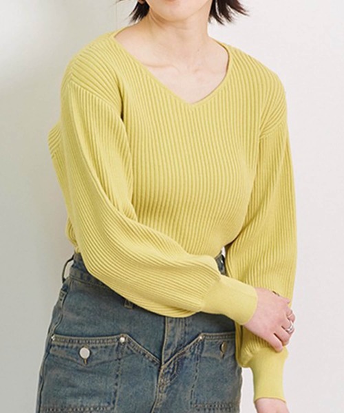 Cinderella(シンデレラ)の「トップス ニット レディース 春 秋 冬 カジュアル 長袖 リブニット Vネック ゆったり おしゃれ かわいい オフィスカジュアル 無地 シンプル 縦ストライプ きれいめ 上品 フリーサイズ ミドル丈 シンプル リブ 女性 大人 綿100% 柔らかい ふんわり 痛くない(ニット/セーター・レディース・イエロー/ブラック/オフホワイト・FREE)」の20枚目の写真
