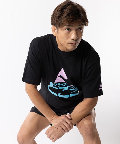 reversal.dogi.design.works（リバーサル・ドーギ・デザイン・ワークス）の「＜reversal/リバーサル＞グラップリングのところTEE X rvddw（Tシャツ/カットソー・メンズ・ホワイト/ブラック・MEDIUM/LARGE/X-LARGE/XX-LARGE）」の7枚目の写真