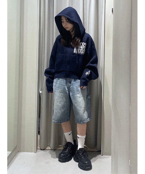 SLY（スライ）の「ESQWE PAINTER HALF PTTHROW エスクェペインターハーフパンツ 春服（デニムパンツ・レディース・ライトブルー/ベージュ・0/1）」の20枚目の写真