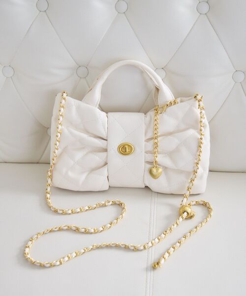 RETRO GIRL(レトロガール)の「キルトリボンショルダーバッグ(ショルダーバッグ・レディース・ピンク/オフホワイト/ブラック・ONE SIZE)」の6枚目の写真