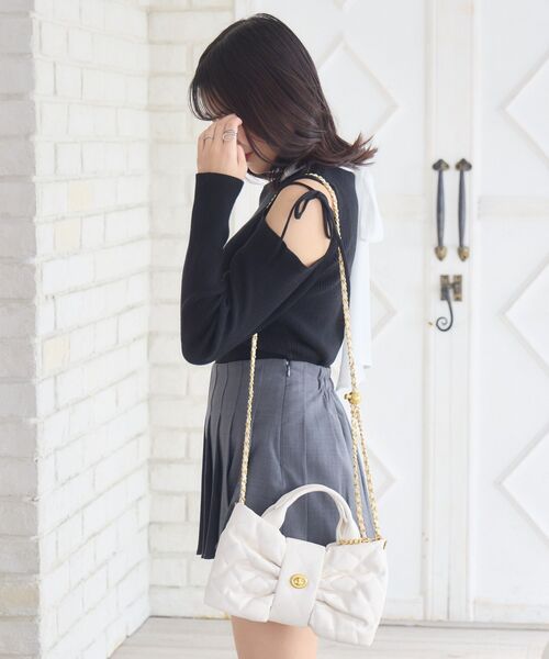 RETRO GIRL(レトロガール)の「キルトリボンショルダーバッグ(ショルダーバッグ・レディース・ピンク/オフホワイト/ブラック・ONE SIZE)」の10枚目の写真