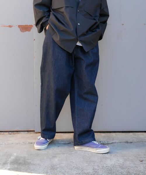URBAN RESEARCH（アーバンリサーチ）の「Wide Dad　DAD EASY WIDE DENIM PANTS（デニムパンツ・メンズ・ブルー・1/2）」の6枚目の写真