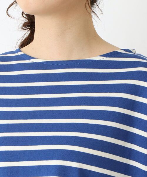 one'sterrace(ワンズテラス)の「コットン ボートネックボーダー長袖プルオーバー(Tシャツ/カットソー・レディース・アイボリー系8/ネイビー系5/ブラック系8/ブルー系その他7・02)」の8枚目の写真