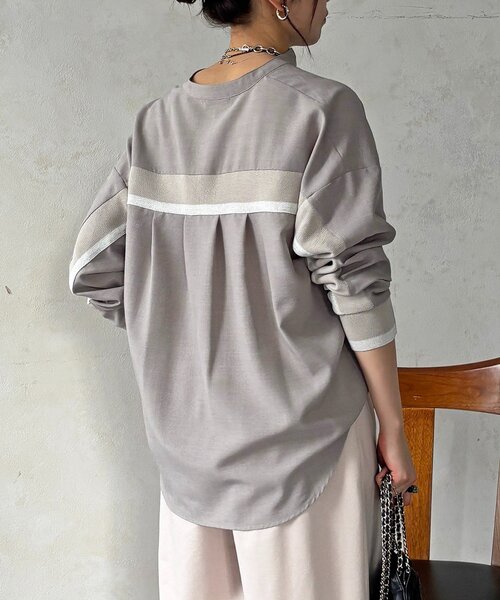 un dix cors（アンディコール）の「バックテープ麻調シャツ（シャツ/ブラウス・レディース・ネイビー/オフホワイト/グレー/ブラック・FREE）」の3枚目の写真