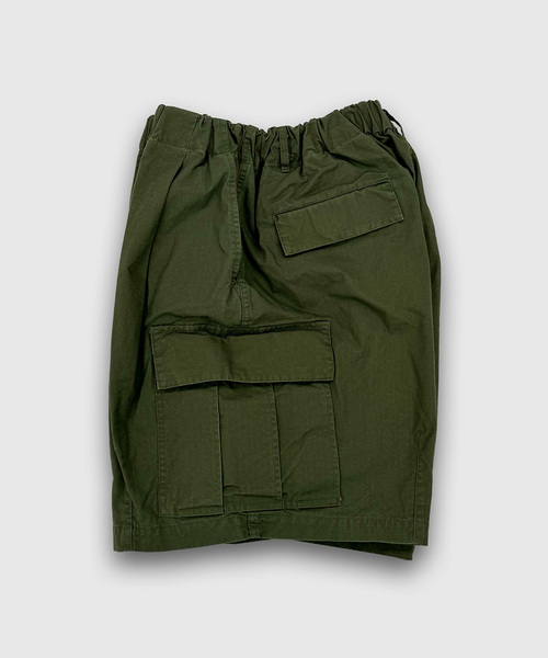 is-ness（イズネス）の「is-ness / イズネス WISM別注 6-Pocket Shorts（その他パンツ・メンズ・オリーブ/カーキ/ブラック/ネイビー・FREE）」の8枚目の写真