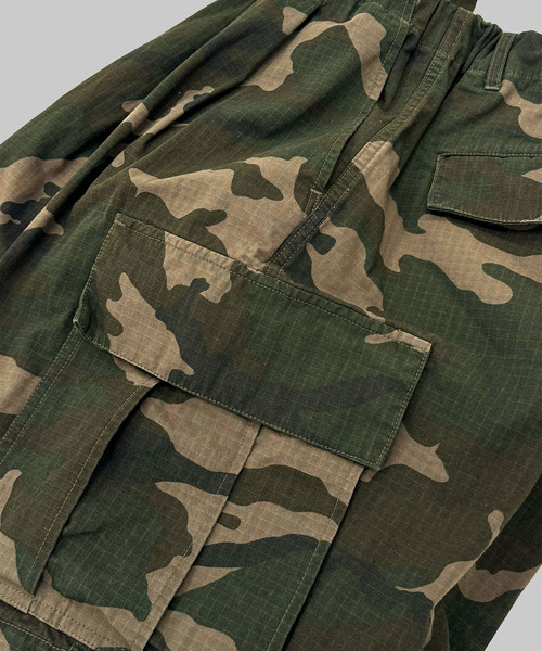 is-ness（イズネス）の「is-ness / イズネス WISM別注 6-Pocket Shorts（その他パンツ・メンズ・オリーブ/カーキ/ブラック/ネイビー・FREE）」の11枚目の写真