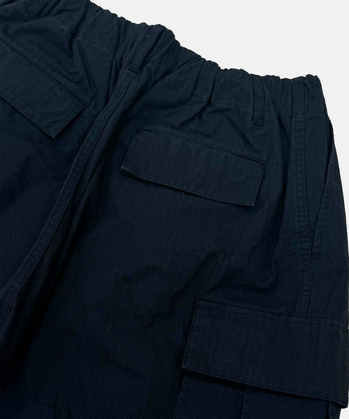 is-ness（イズネス）の「is-ness / イズネス WISM別注 6-Pocket Shorts（その他パンツ・メンズ・オリーブ/カーキ/ブラック/ネイビー・FREE）」の16枚目の写真