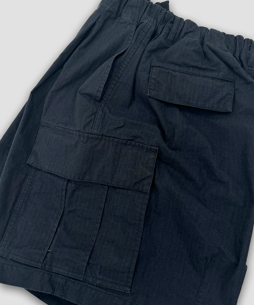 is-ness（イズネス）の「is-ness / イズネス WISM別注 6-Pocket Shorts（その他パンツ・メンズ・オリーブ/カーキ/ブラック/ネイビー・FREE）」の17枚目の写真