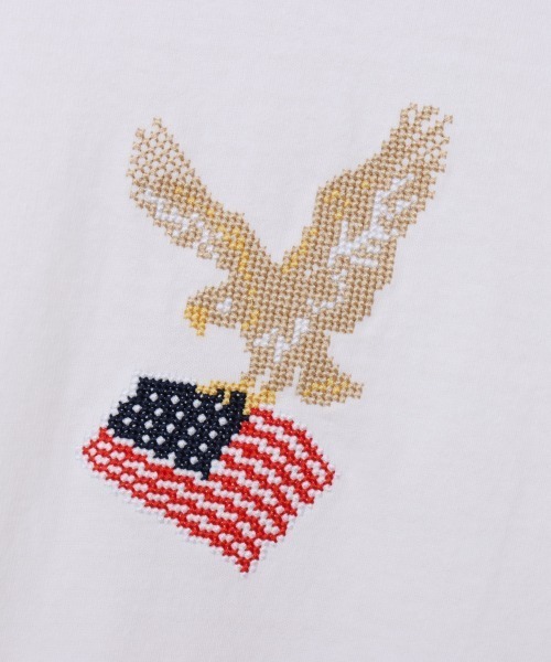 Champion(チャンピオン)の「チャンピオン SHORT SLEEVE T-SHIRT(Tシャツ/カットソー・メンズ・オフホワイト/キャメル・M/L/LL)」の11枚目の写真