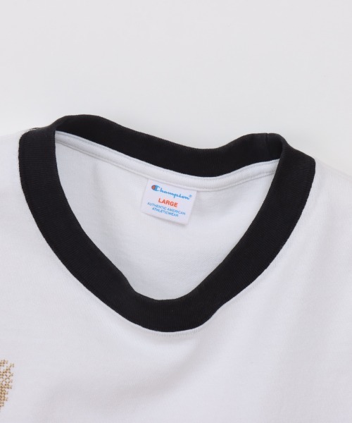 Champion(チャンピオン)の「チャンピオン SHORT SLEEVE T-SHIRT(Tシャツ/カットソー・メンズ・オフホワイト/キャメル・M/L/LL)」の9枚目の写真