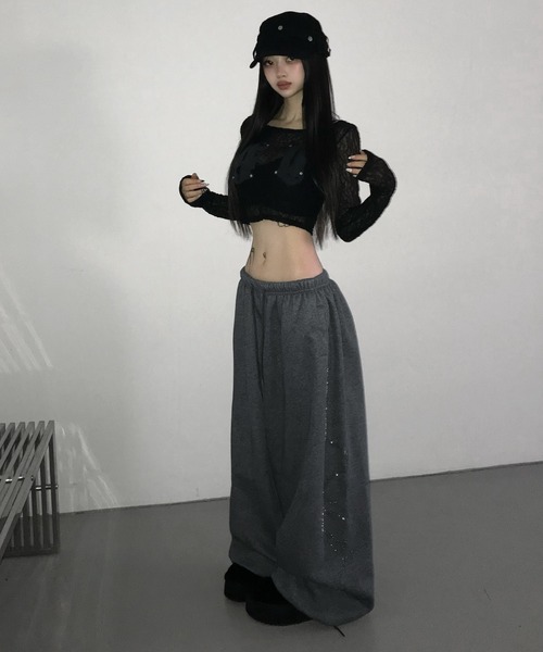 THEAIRTOWN(ジエアタウン)の「anaconda loose wind pt(スウェットパンツ・レディース・ダークグレー/ブラック・FREE)」の15枚目の写真