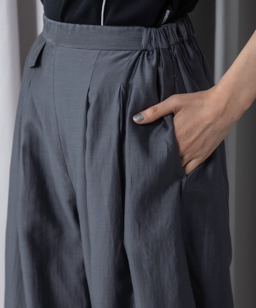 MARECHAL TERRE(マルシャルテル)の「コクーンパンツ(その他パンツ・レディース・ブラック/モカ/チャコールグレー/オフホワイト・MEDIUM)」の17枚目の写真