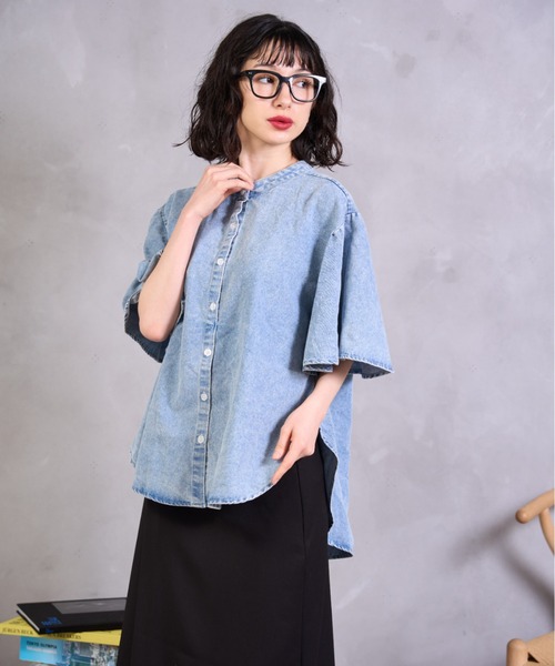 A.D.C.L.(エーディーシーエル)の「袖ボリューム バンドカラー デニムシャツ(シャツ/ブラウス・レディース・ブルー/サックスブルー・M/L)」の5枚目の写真