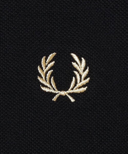 Ray BEAMS(レイビームス)の「FRED PERRY / テープ ディテール ポロシャツ(ポロシャツ・レディース・ブラック・10)」の4枚目の写真