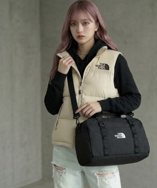 VIBGYOR（ヴィブジョー）の「【IZU】 THE NORTH FACE / ザ・ノースフェイス Utility Duffel Bag / ユーティリティ 2WAY ダッフルバッグ 28L（ショルダーバッグ・メンズ・ブラック・FREE）」の4枚目の写真